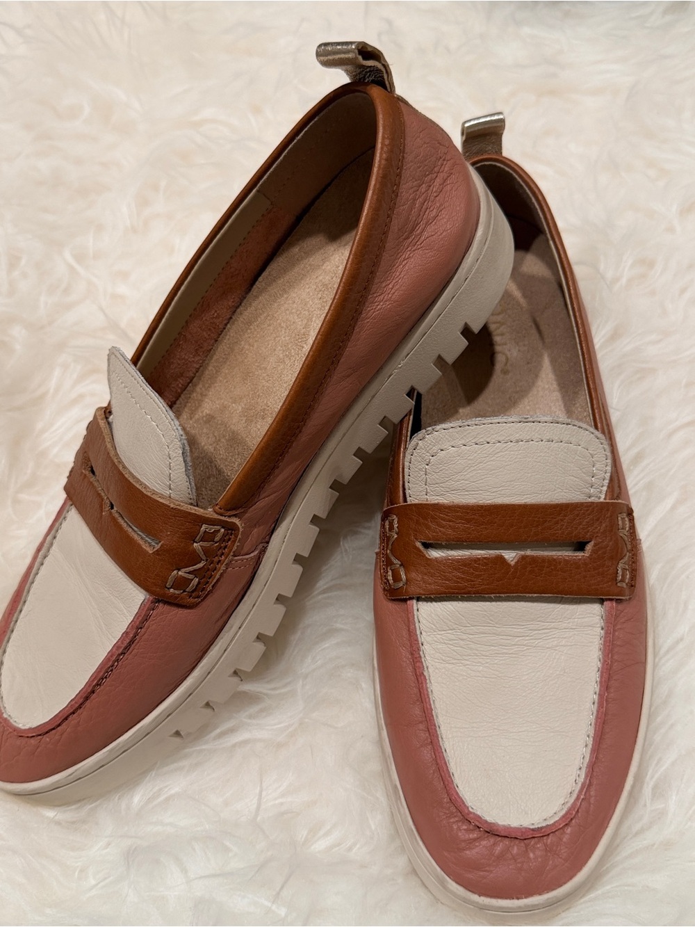 Vionic Uptown Colorblock Leather Loafers – Women’s Size [Insert Size